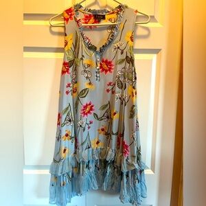 Boutique flowered flowey summer dress.